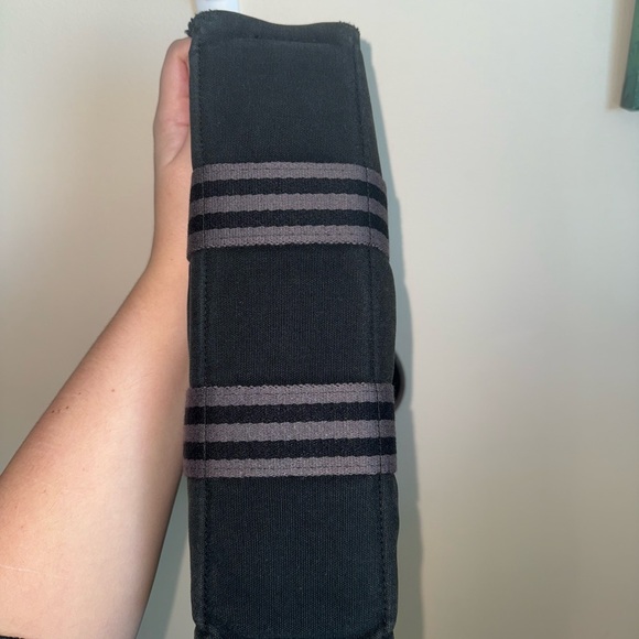 Hermes Toile Fourre-Tout PM Tote in Grey - Picture 6 of 11